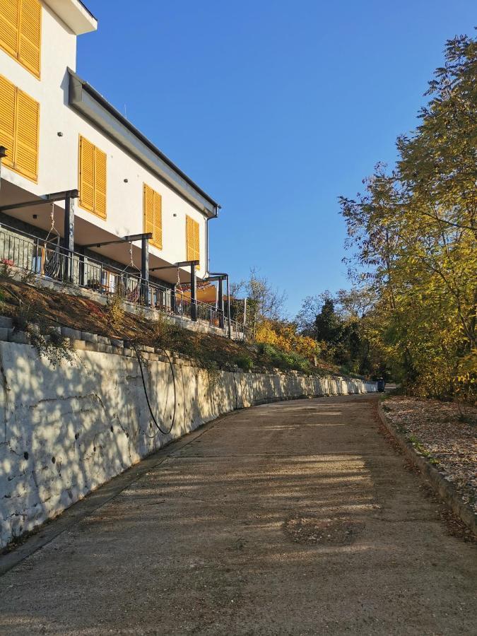Illaberek Vendeghaz Hotel Sukoró Екстериор снимка